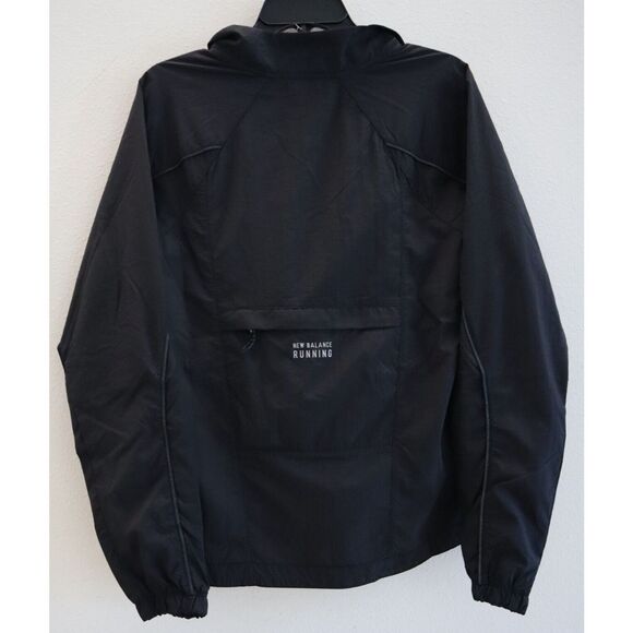 New Balance WJ21264 Women Sz S Black Impact Run Lightweight Packable Jacket - Picture 2 of 7